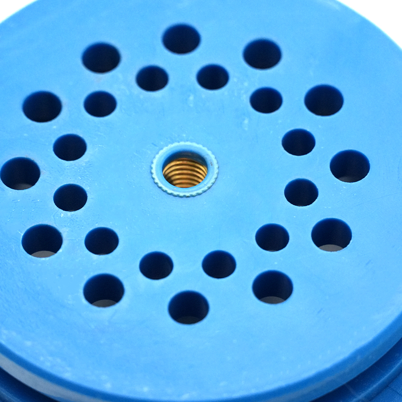 The plug made by insert mold blue nylon 66 with brass nut 4